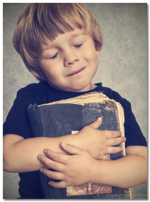 ТАК С КНИГОЙ МОЖНО ЖИЗНЬ ПРОЙТИ