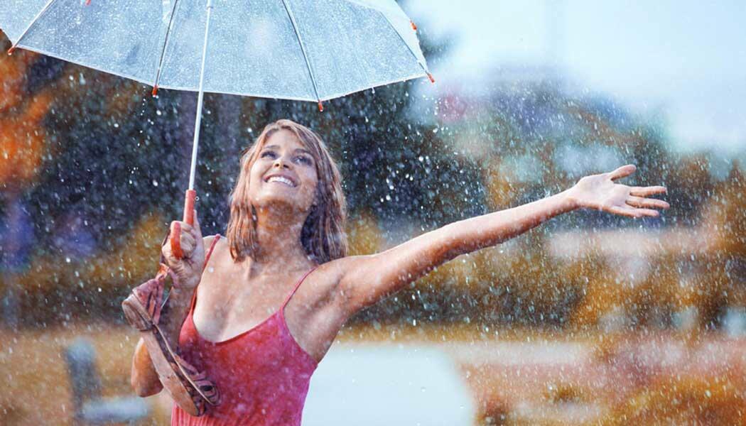 Я ПРОСТО ЛЮБЛЮ ДОЖДЬ...