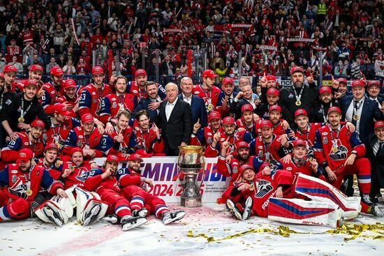 Иди к мечте.