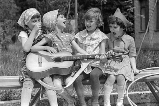 ХОЧУ ТУДА... В СССР! - песня