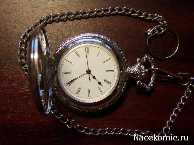 Часы на цепочке