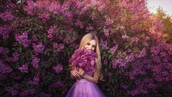 НА ВЕСЕННЕМ ВЕЧЕРЕ ПОЭЗИИ