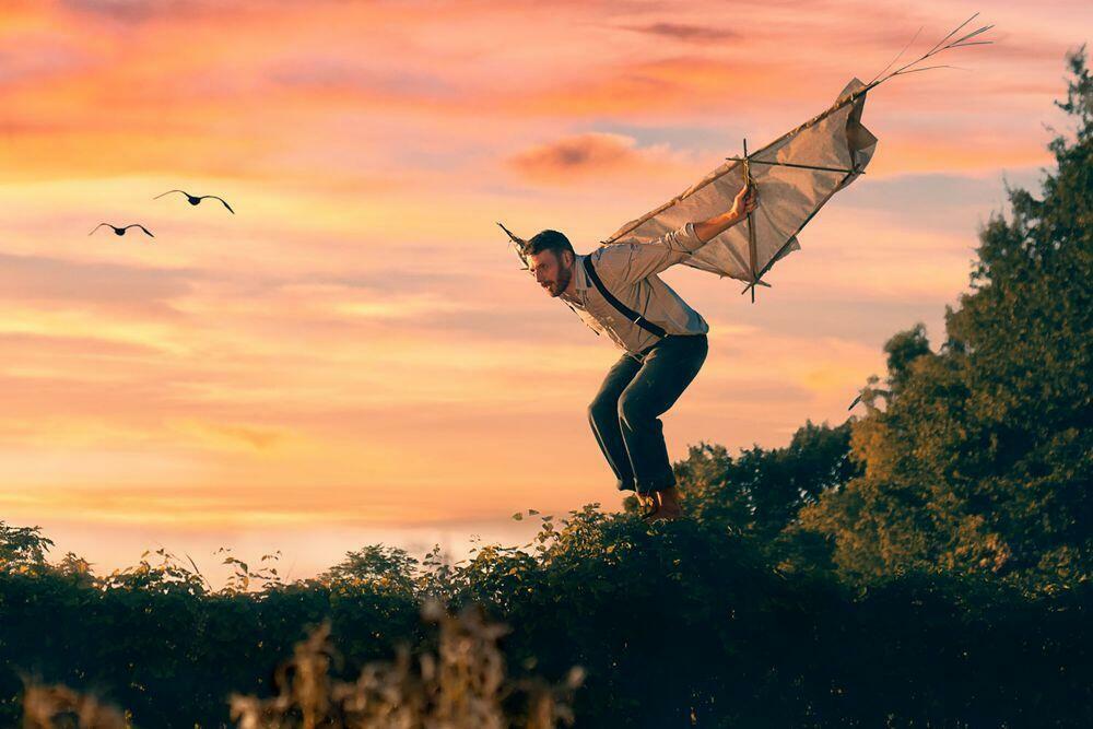 ОДНООБРАЗИЕ  ЖДЁТ  ПОРЫВА