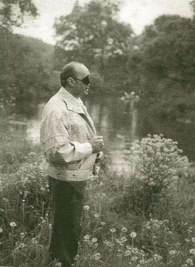 СЛЕПОЙ ПОЭТ... ПОСВЯЩАЕТСЯ ЭДУАРДУ АСАДОВУ