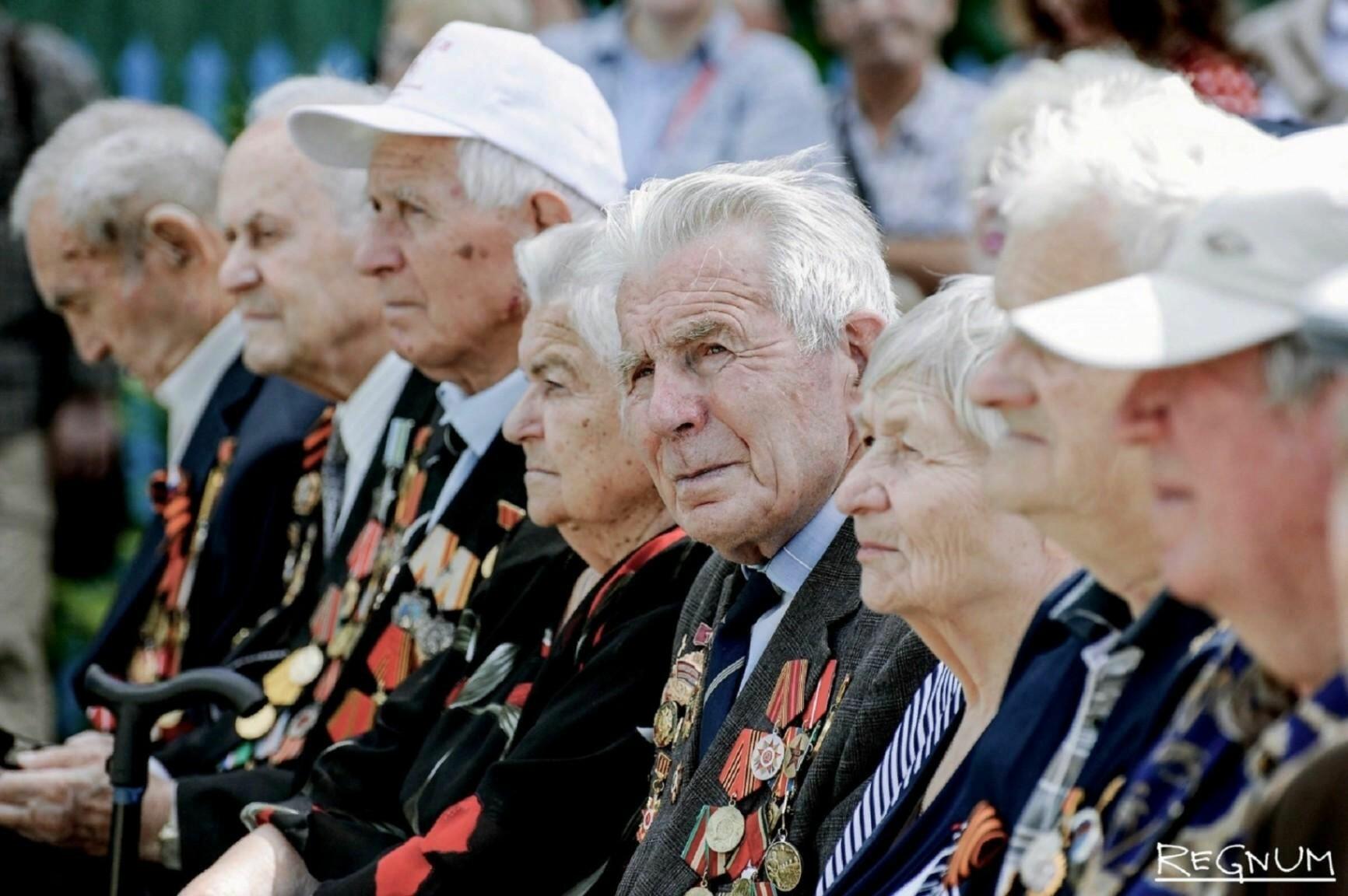 Их так мало сейчас