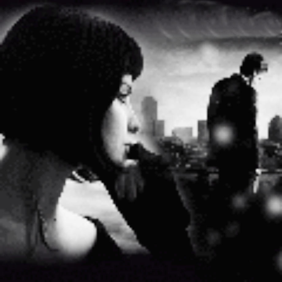 Стояла и молчала...