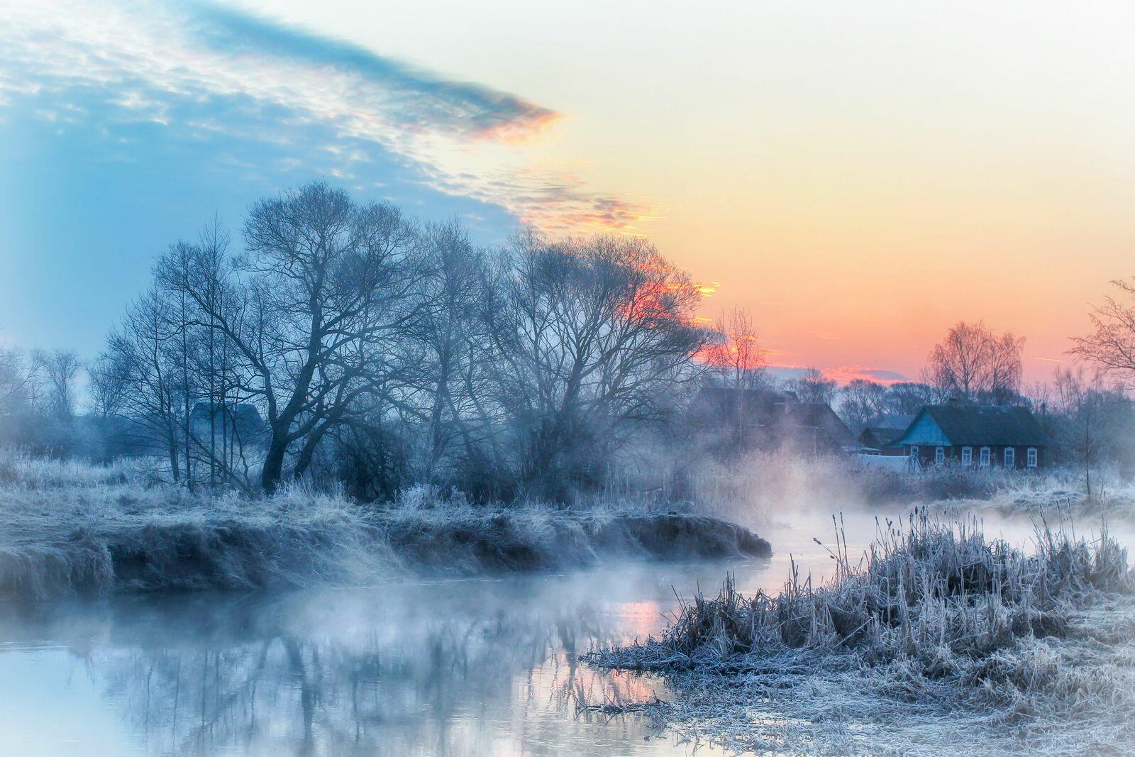 ВЕТЕР  ТУЧУ  ЗАЩЕКОТИТ