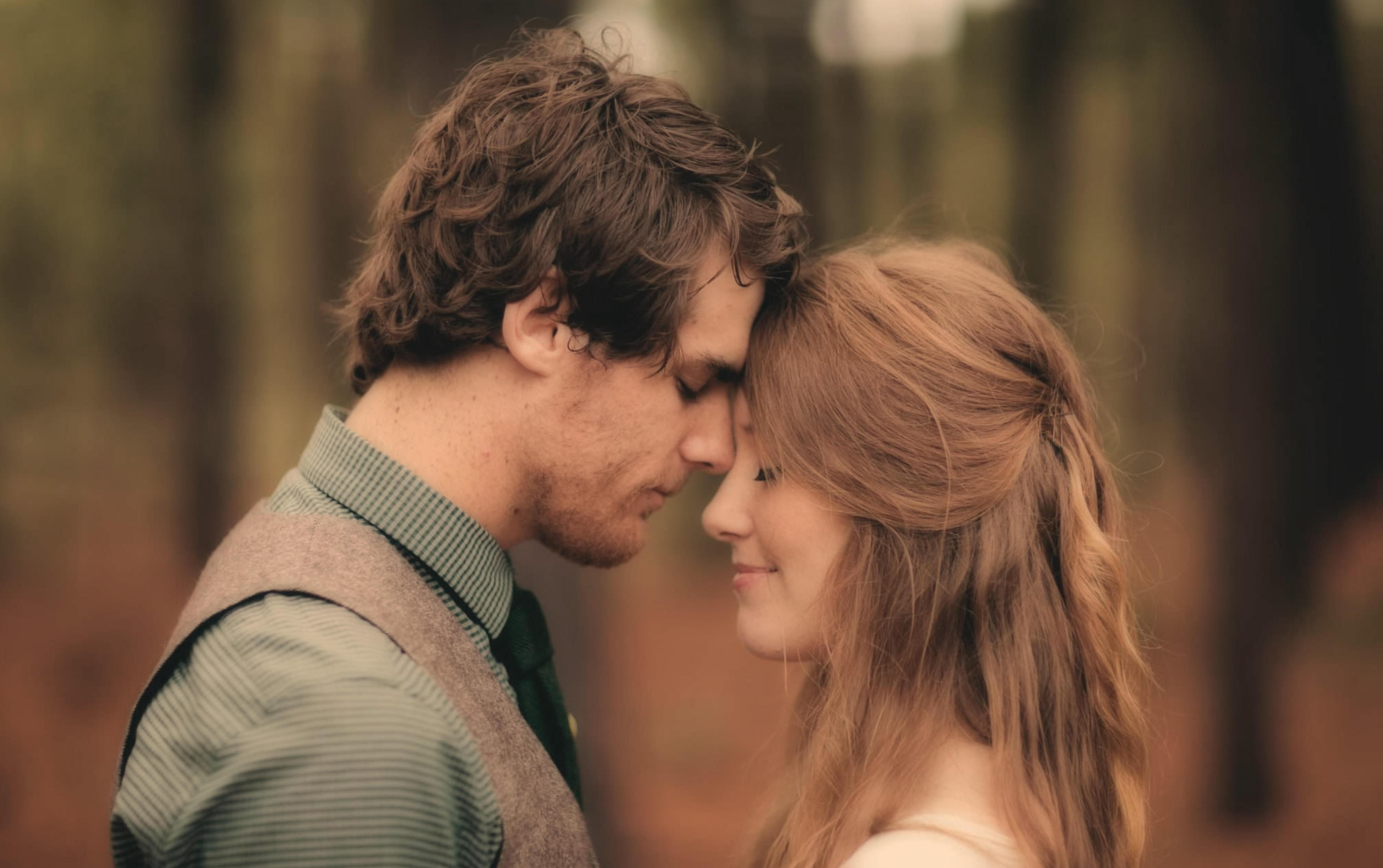 «А пока часы тик-так»