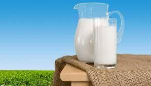 Парного молочка глоток..