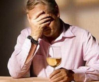 Диалог за стойкою с бокалом