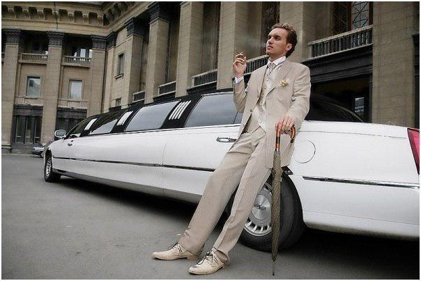 Про таких говорят упакован.