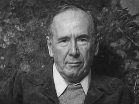 БЕСЕДА С БАБУШКОЙ И ПОЖИЛЫМ ДЖЕНТЕЛЬМЕНОМ - ТАНЕЦ