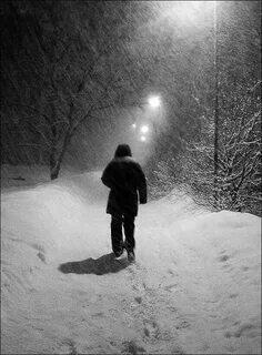 Падал снег, автор Новиков Олег 