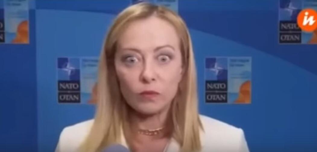 Уже и премьер-министра Италии