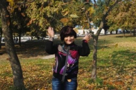 Стучится в окошко разлука