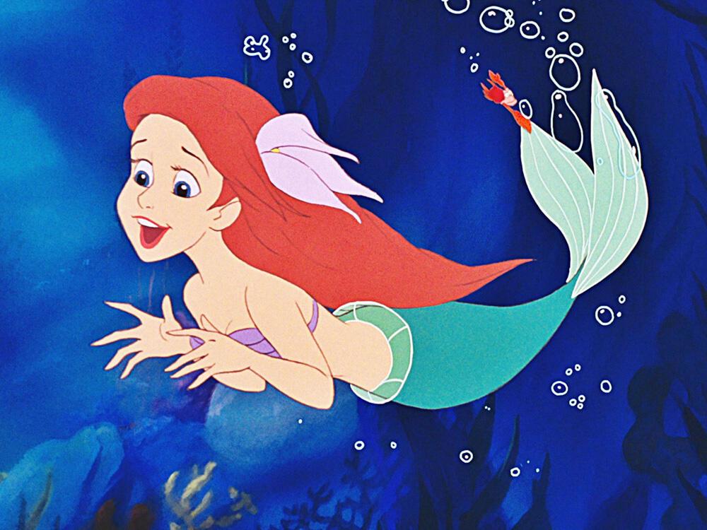 Шёл колобку восемнадцатый год