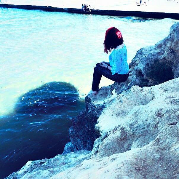 На щеке узоры мороз рисует вновь...