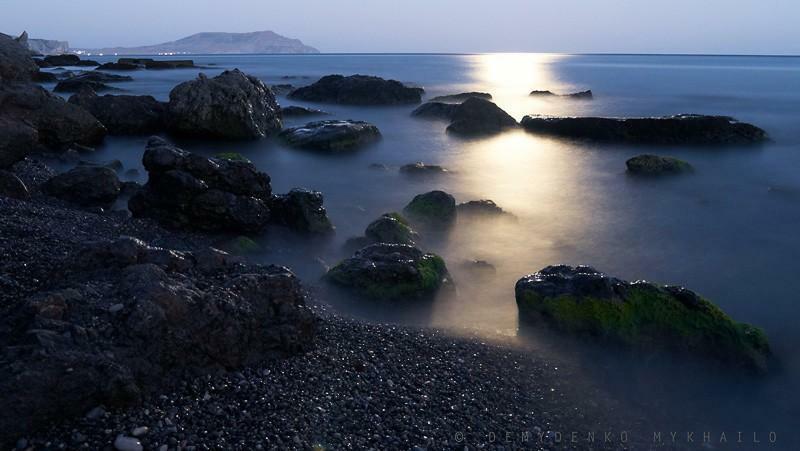 ПОДЛУННОЕ...