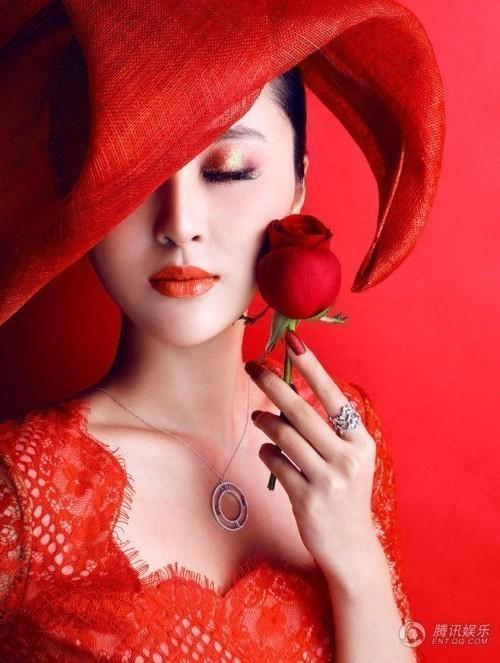 Храни любовь, как в памяти молитву...