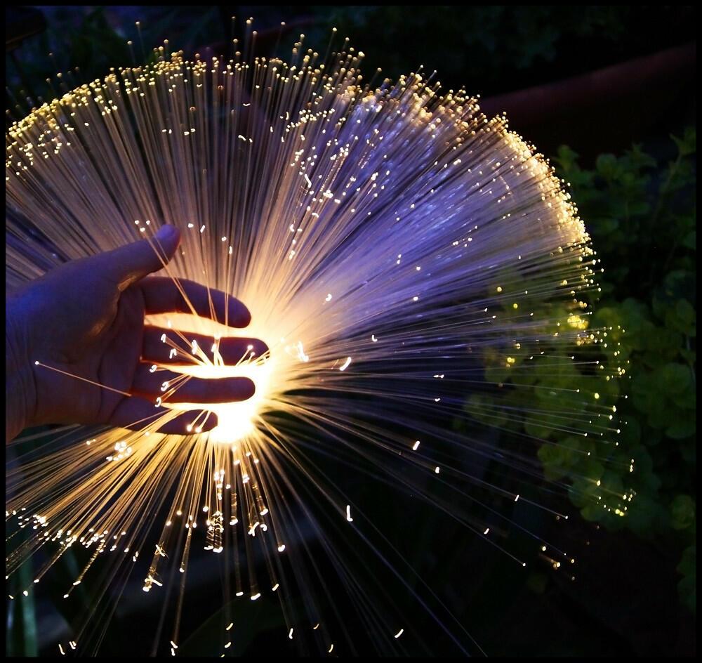 КТО  МЕНЯ  ОКЛИКНУЛ