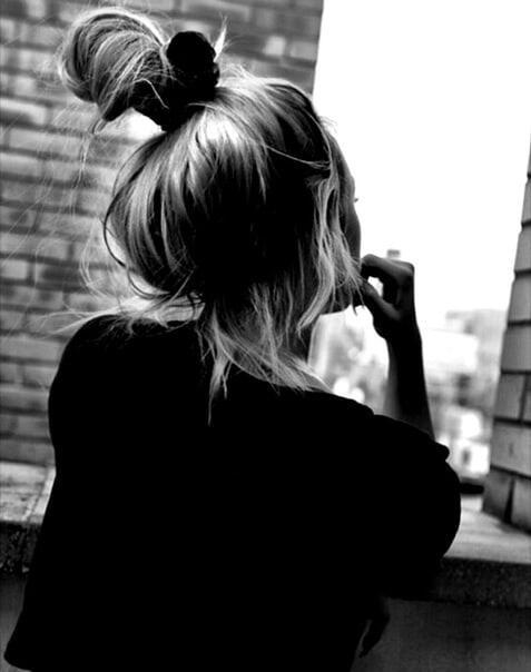 "Она глядела в пустоту..." (27.10.2021)