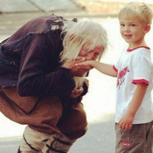 Жить стало грустно и тяжелее