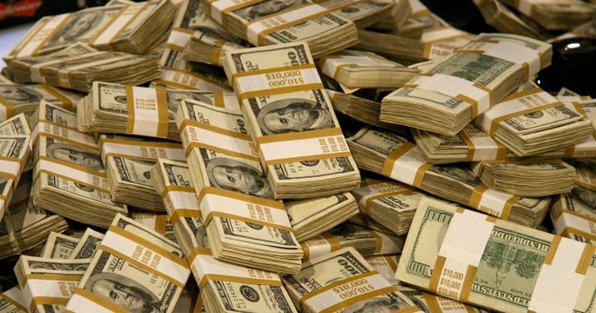 Кто пел, что деньги – это властность...