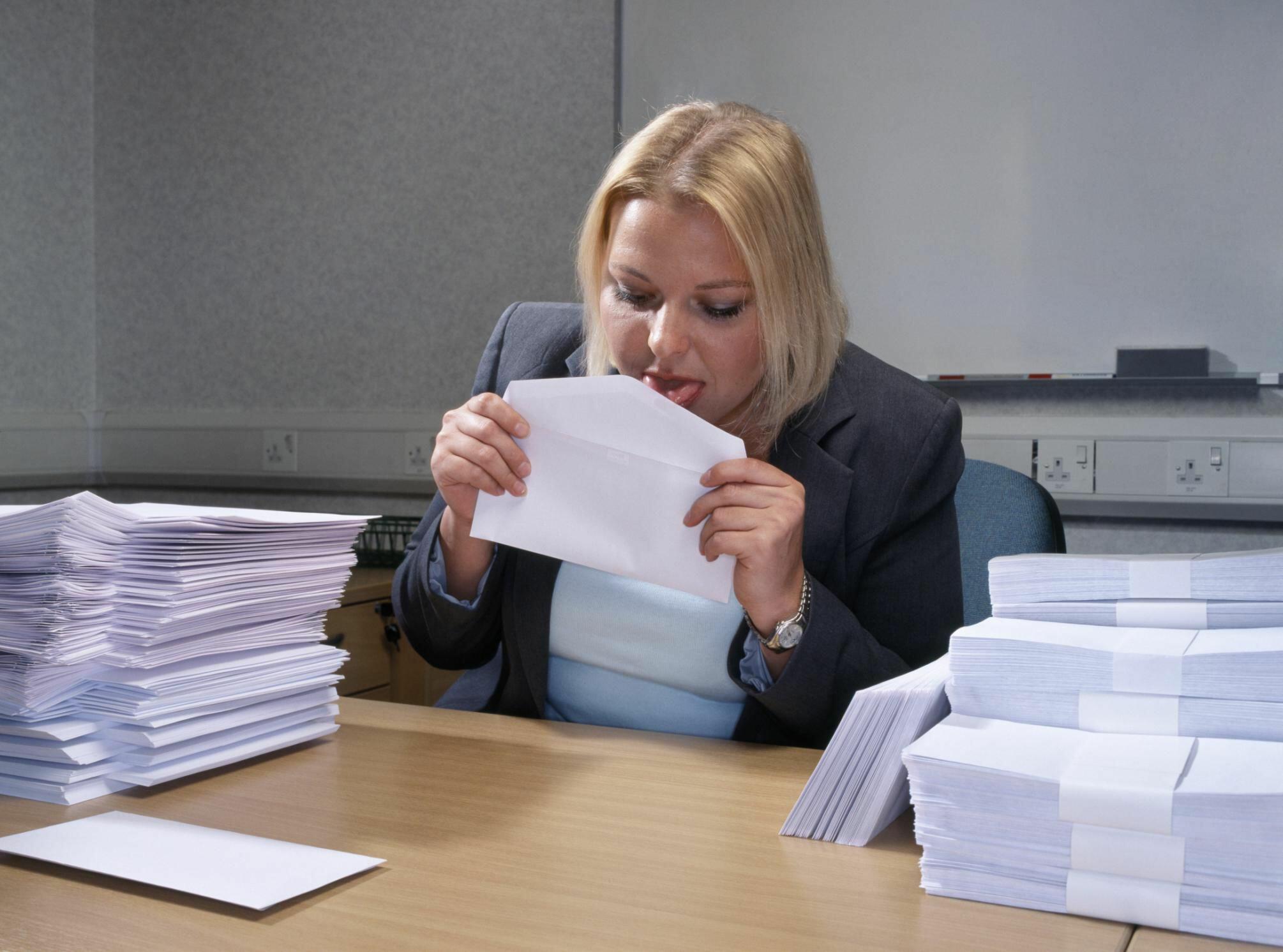 Ответ поэту - Александра Гритсан - Без запятых, тире и точек