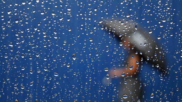 На самом дне безудержного ливня...