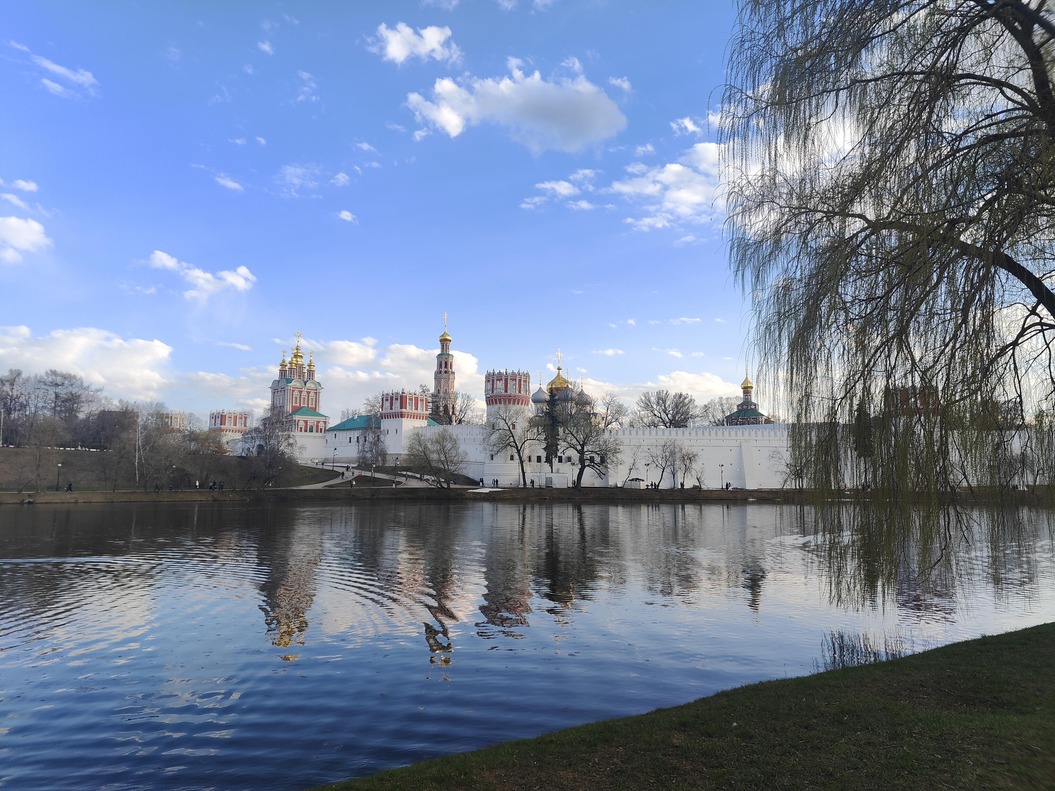 НОВОДЕВИЧИЙ МОНАСТЫРЬ