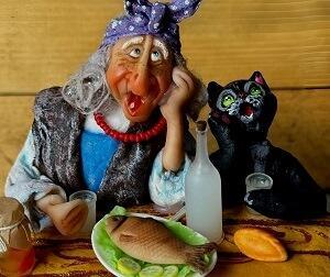 Грустит Ягуся с пирогом своим в сторонке! /междусобойчик/