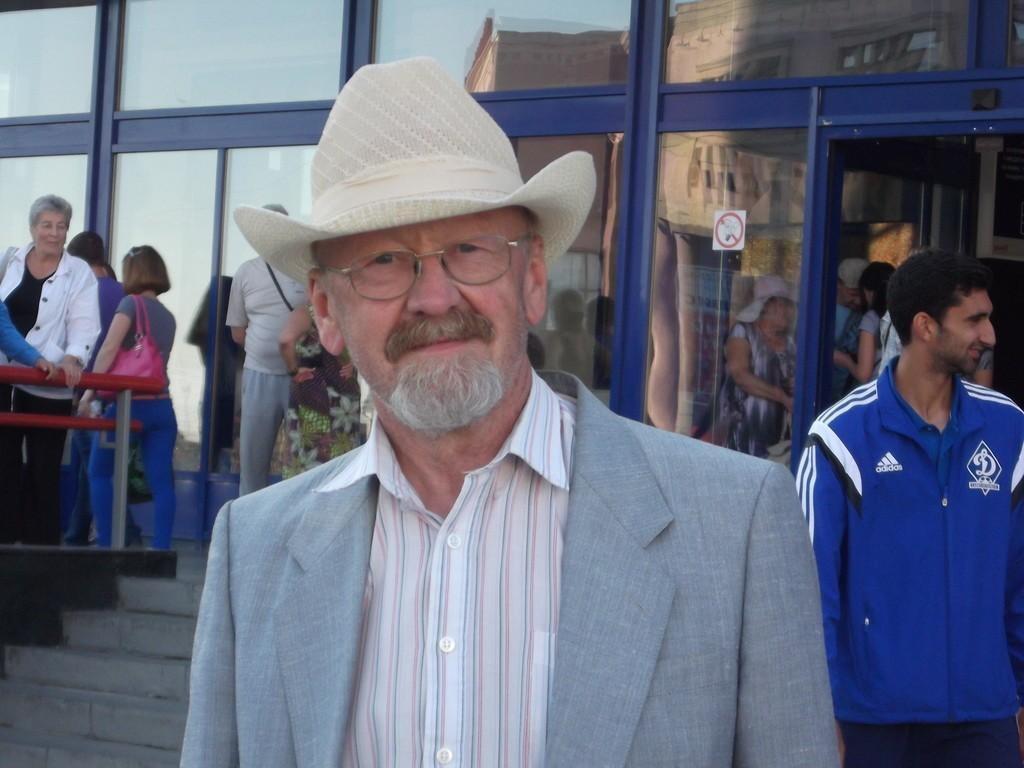 ГРУСТИТ ГИТАРА suhanov50