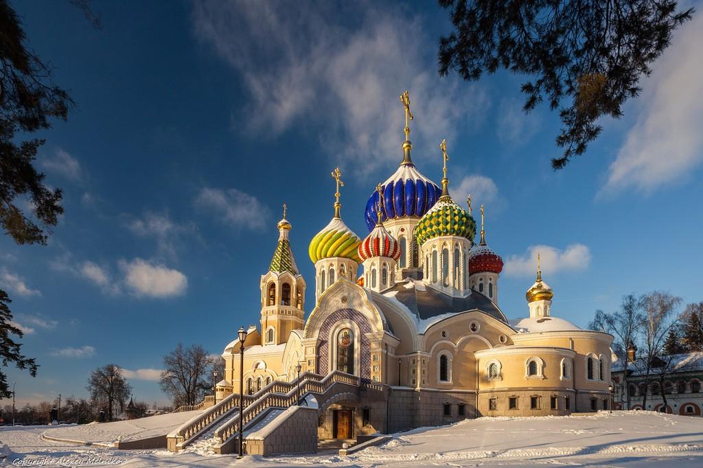 Уходил, и вновь я возвращался
