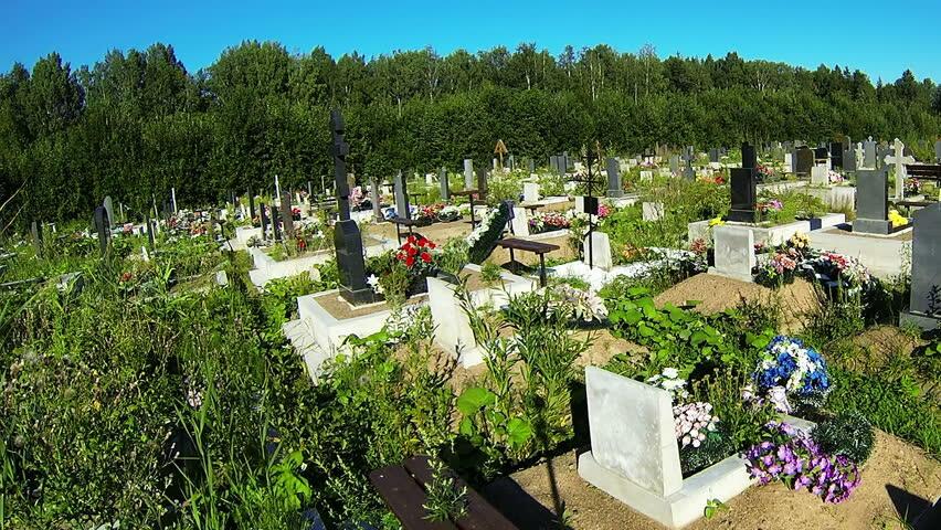 Уют кладбИщенского лета...