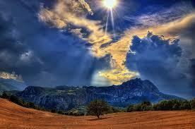    СЛУЧИТСЯ ЖЕ ТАКОЕ...