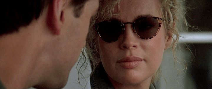 ПРОЩАЛЬНЫЙ  РАССВЕТ ...