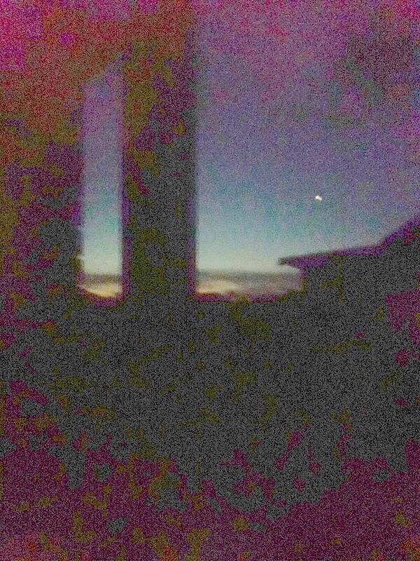 НЕ УШЛА ТОСКА