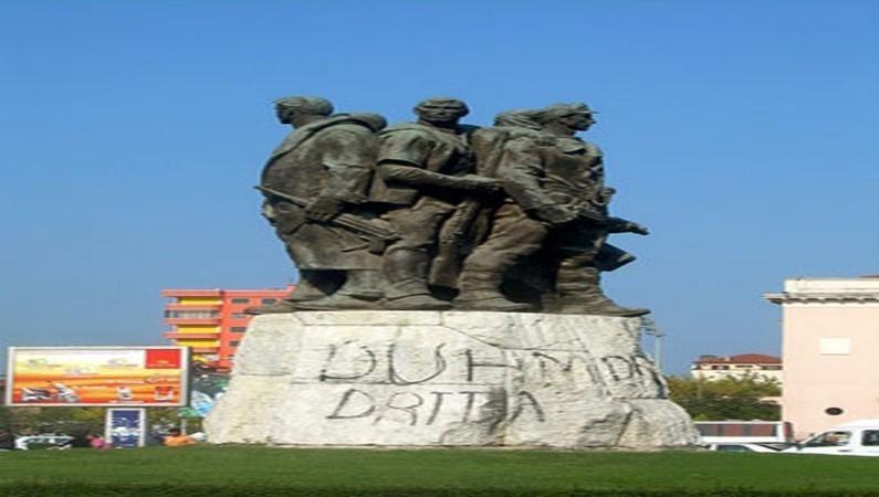 Фашизм и антифашизм.Синквейны.