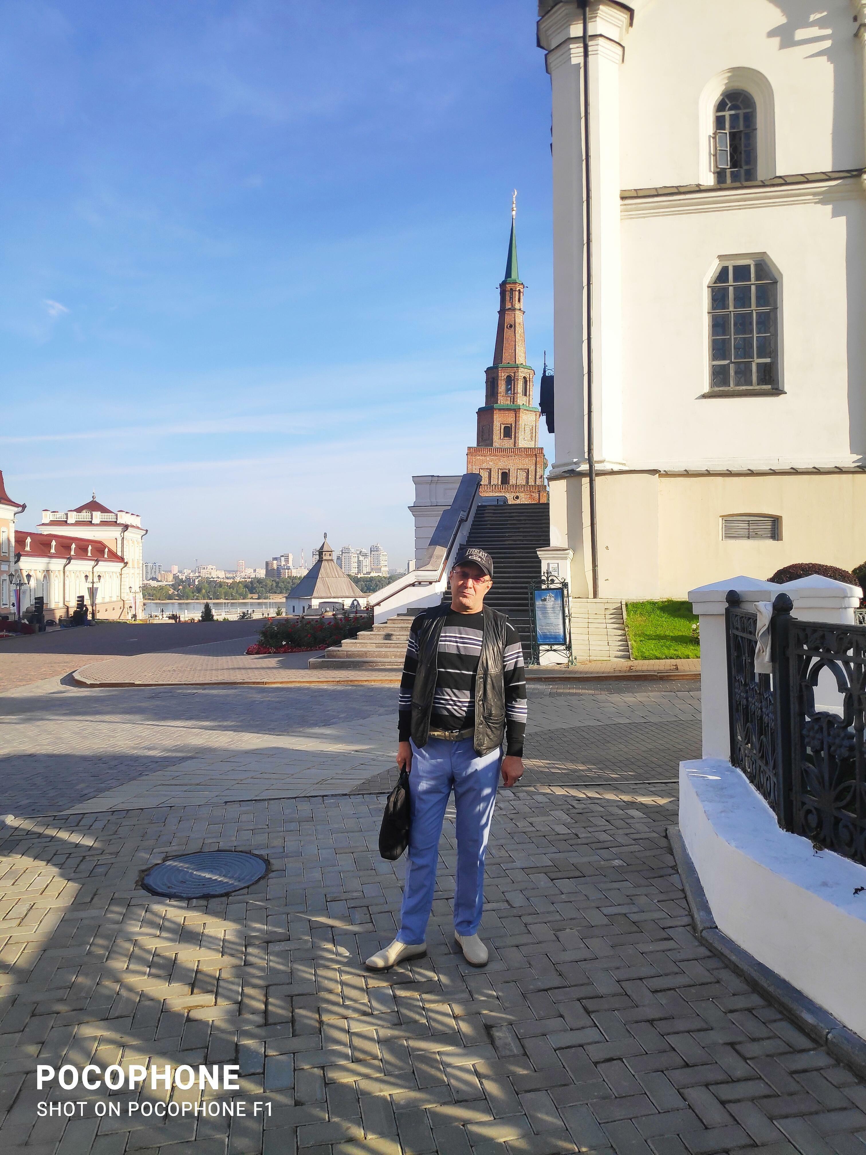 И ПРОЧЕН С ВЕРОЙ МИНАРЕТ. НА ДЕНЬ ГОРОДА КАЗАНИ