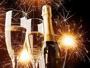 ПРАЗДНИЧНЫЙ ТОСТ