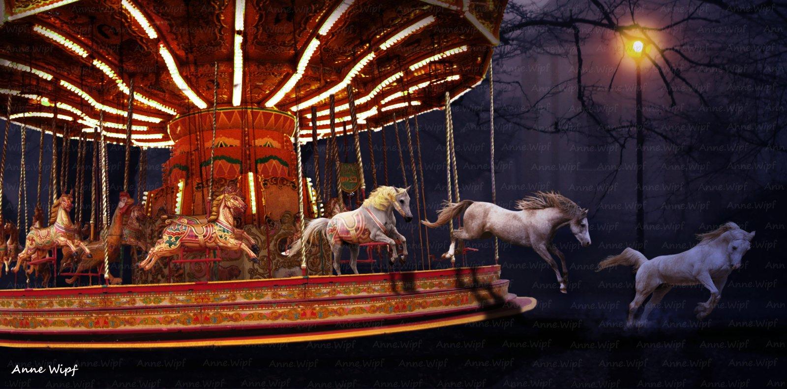 ЖИЗНЬ МЧИТСЯ