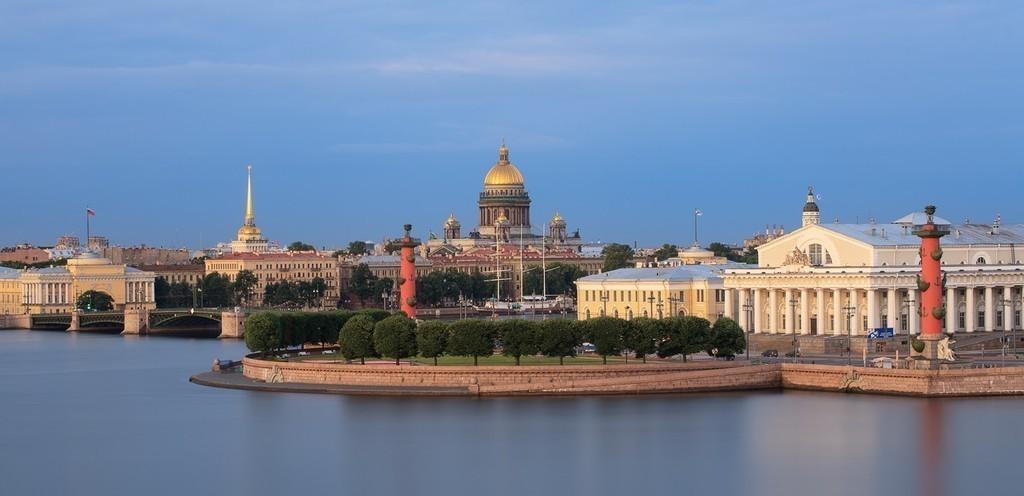 Прогулка по летнему Петербургу (А.Ладыгин)