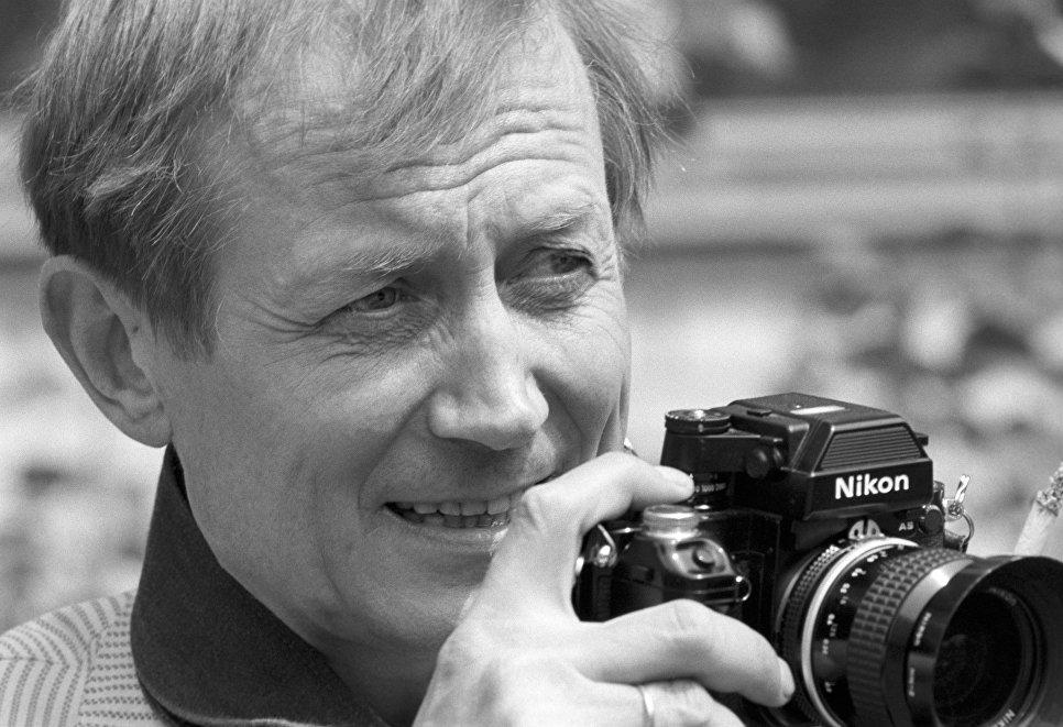 И смущенье  стало в мыслях у  меня...