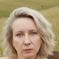 Поэт Лина, стихи которого вы можете прочитать в поэтической социальной сети Поэмбук.
