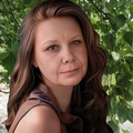 Поэт Козлова-Лосева Ольга, стихи которого вы можете прочитать в поэтической социальной сети Поэмбук.